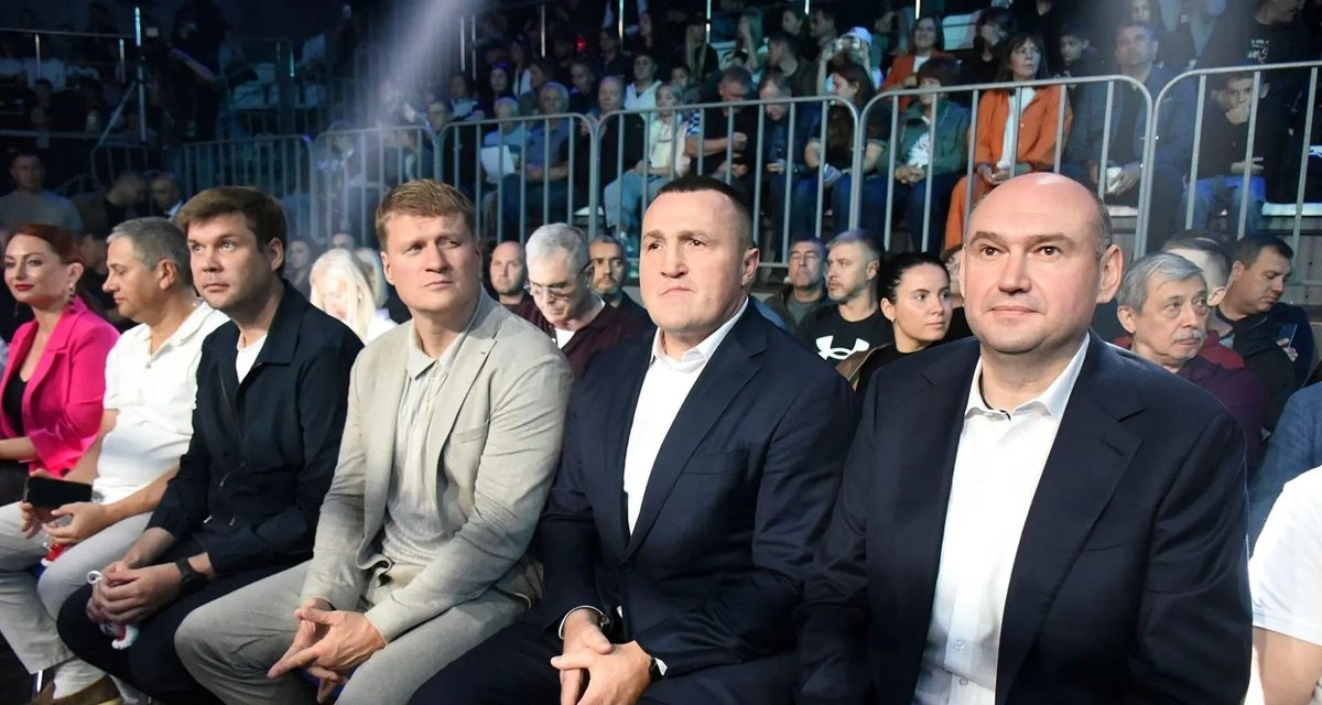 Воспитанница оренбургского Дома детства Екатерина Сычева завоевала пояс WBA Asia на арене «Марсово поле»